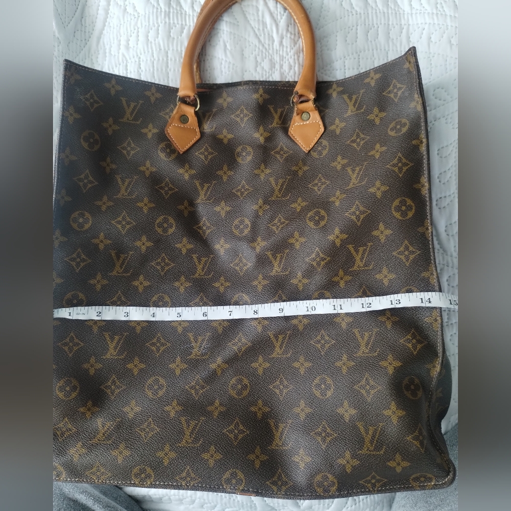 Louis Vuitton Brown Monogram Tote Bag - Picture 15 of 16